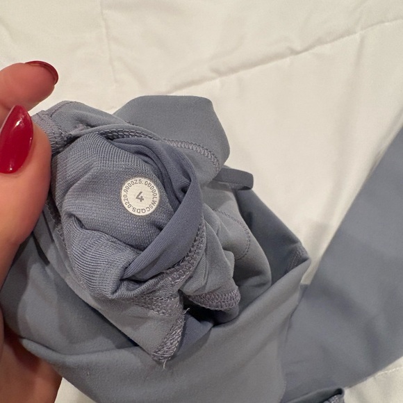 Lululemon Wunder Train High-Rise Tight 25” Chambray Size 4 - Picture 6 of 7